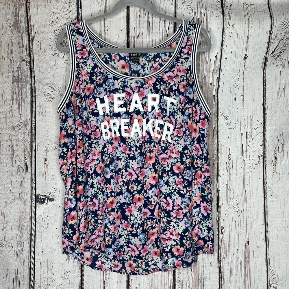🌸Torrid 2X 18-20 Heart Breaker Floral Patterned Tank Top Super Lightweight Top